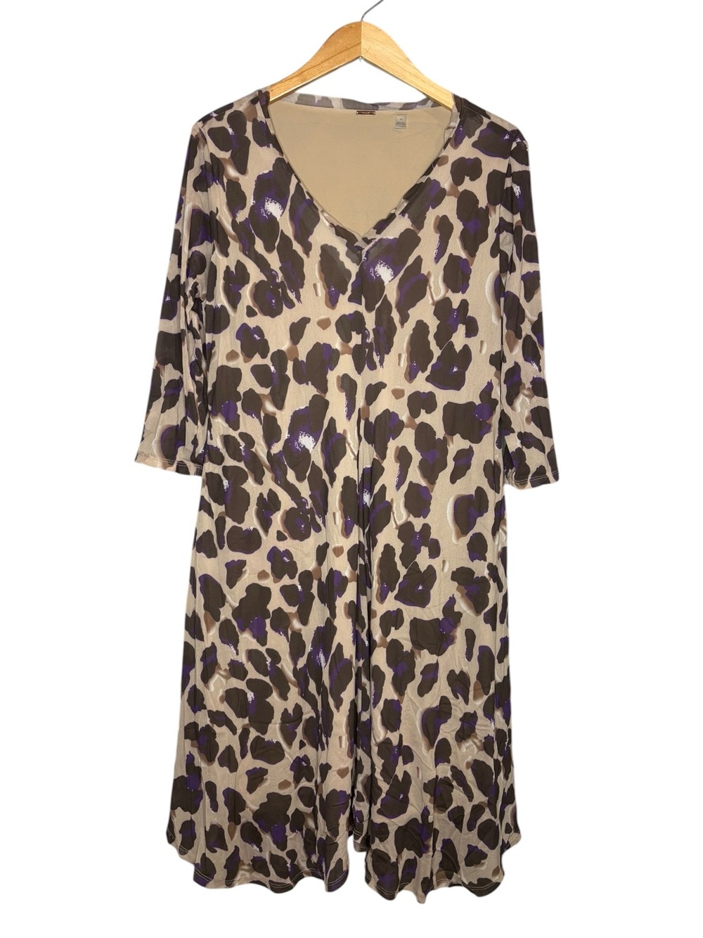 Tahari V-neck midi dress beige purple leopard animal print women’s size 14